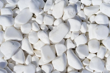 How to Choose the Perfect Granite Pebbles for Your New Jersey Landscape Project?